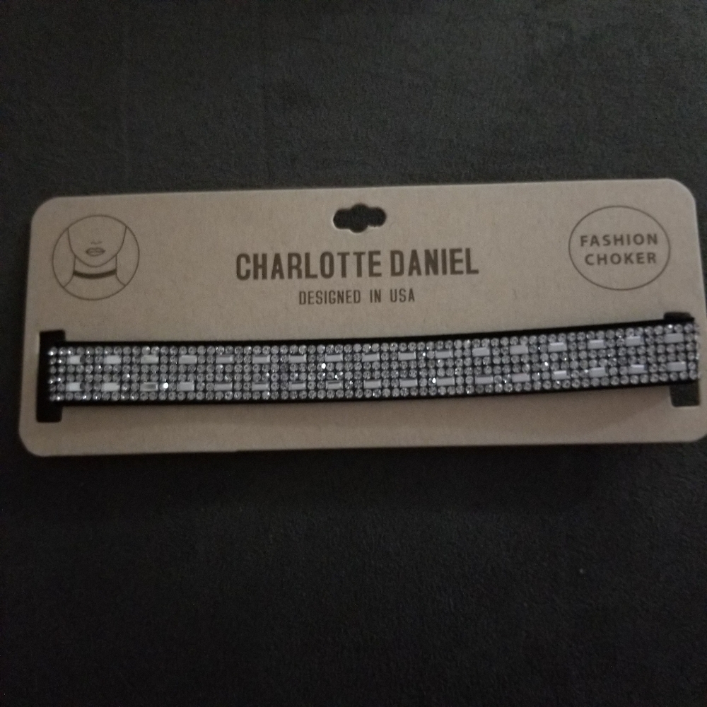 New choker necklace